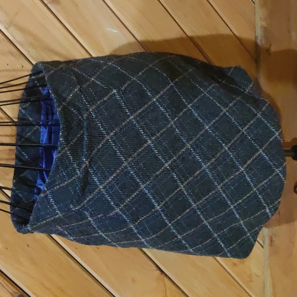 Old navy preppy mini skirt - Picture 3 of 3